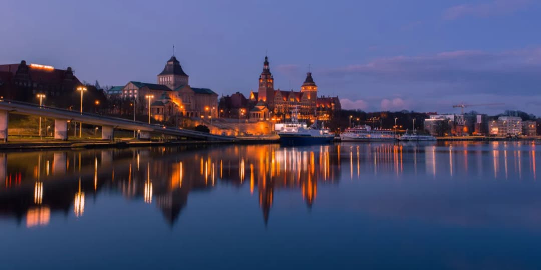 Z czego słynie Szczecin? Odkryj unikalne tradycje i atrakcje miasta