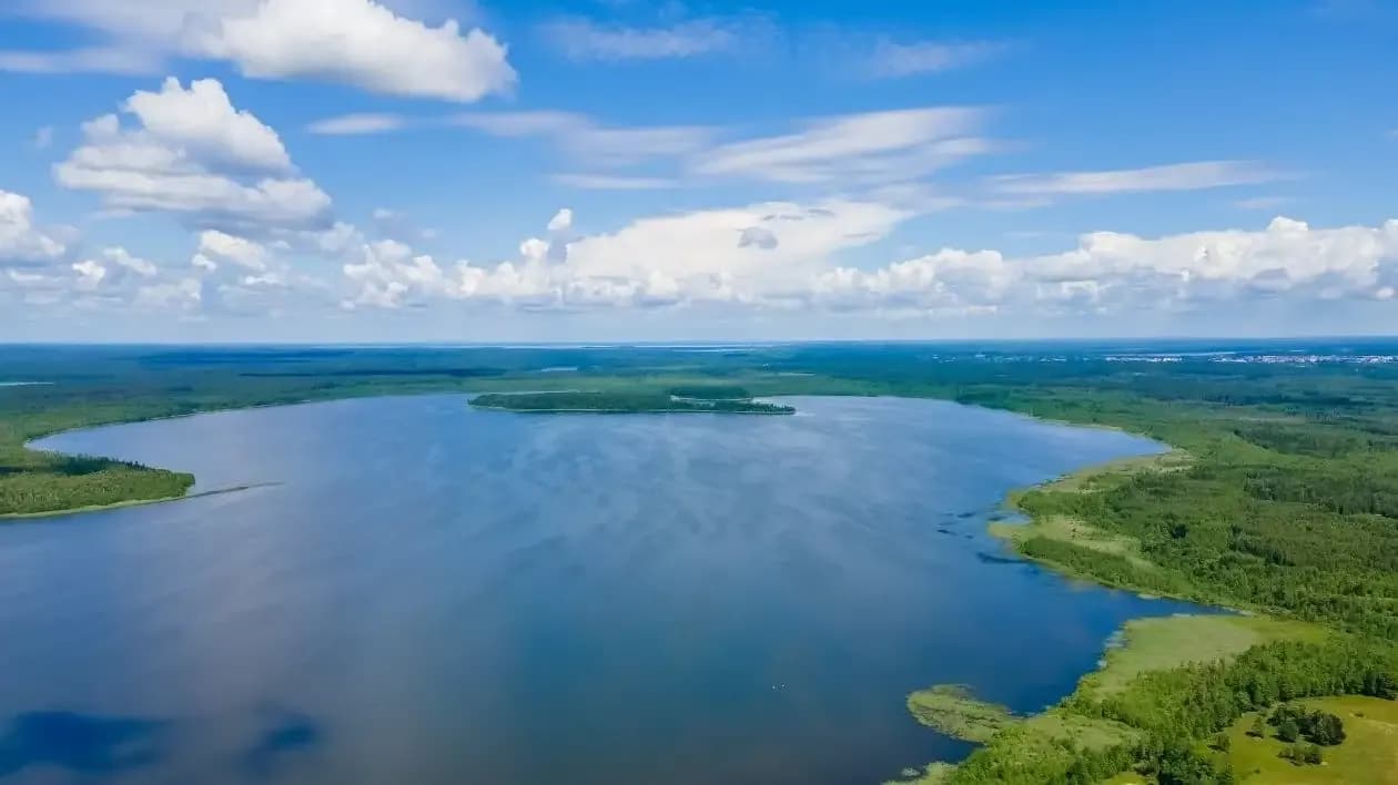 Jezioro Pogubie Wielkie – tajemnice, które zaskoczą każdego miłośnika natury